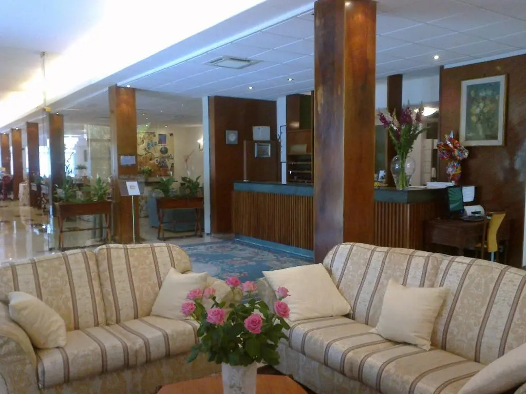 Hotel Broglia