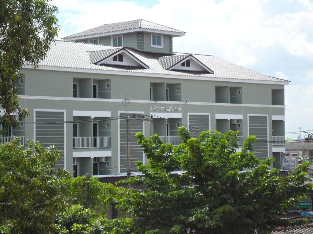 Tisaraporn Resident