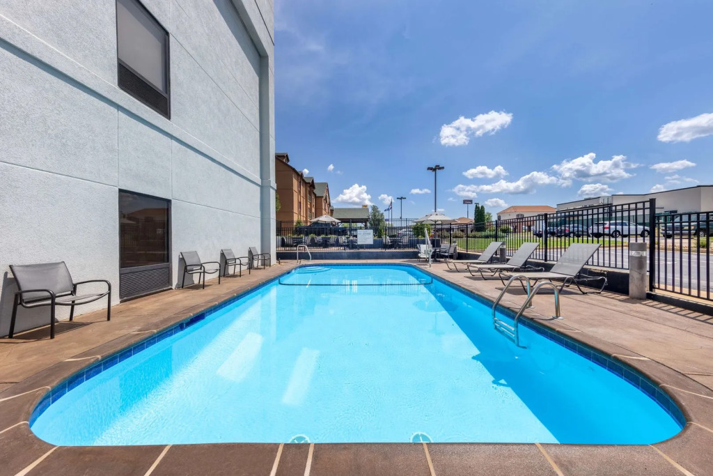 Hampton Inn Saint Robert