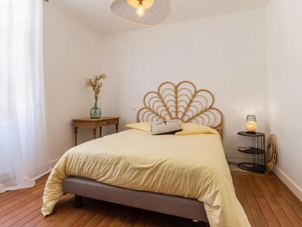 Maison familiale moderne, 300m du centre, 500m de la mer, WIFI gratuit, draps inclus. - FR-1-306-1206