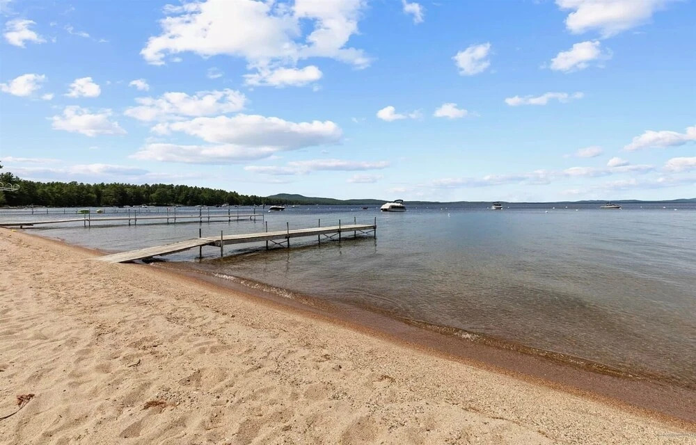 Maine Stay Lake House-limit12 4 Bedroom Home by RedAwning
