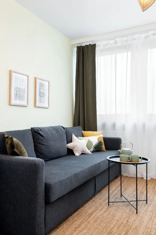 Silver - by Kairos Apartments
