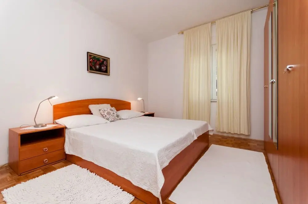 Apartments Diora