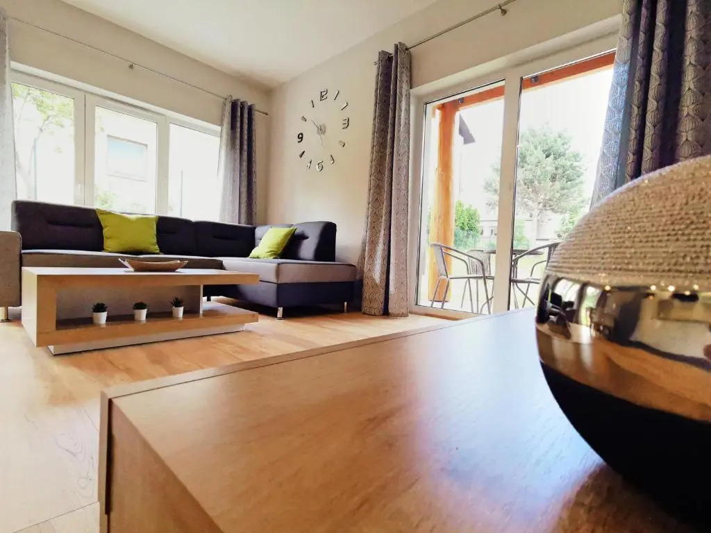 Apartamenty EverySky - Emilii Plater 18-18A