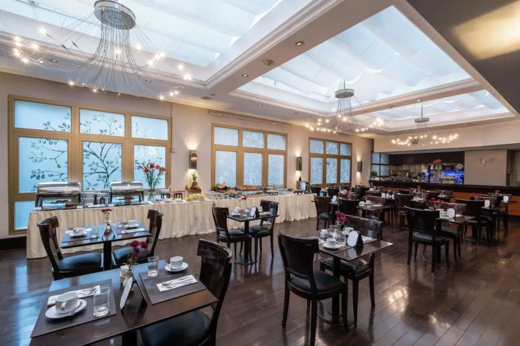 Hotel Intersur Recoleta