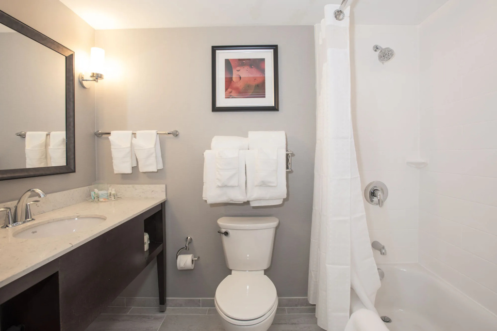 voco The Clair Cincinnati Downtown by IHG