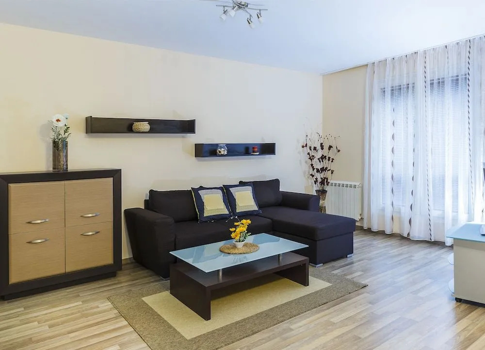 Lubata Apartments