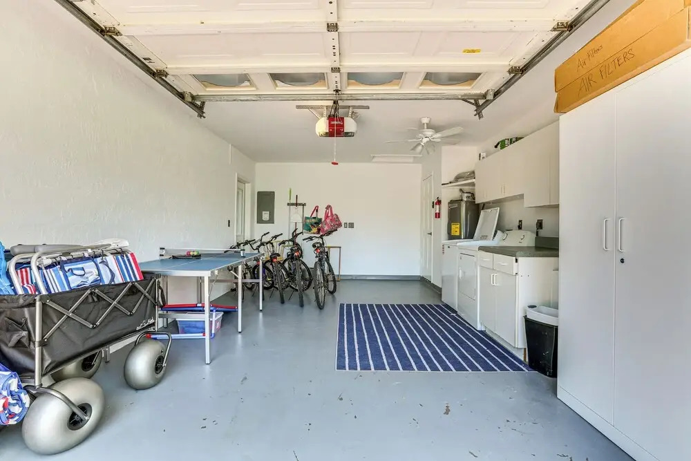 1 Mi to Vanderbilt Beach! Family Home on 500 Block