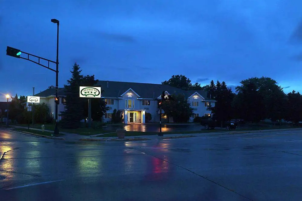Plymouth Suites