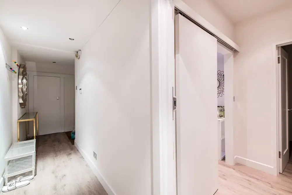 Stylish 1 bed in Fashionable Chelsea