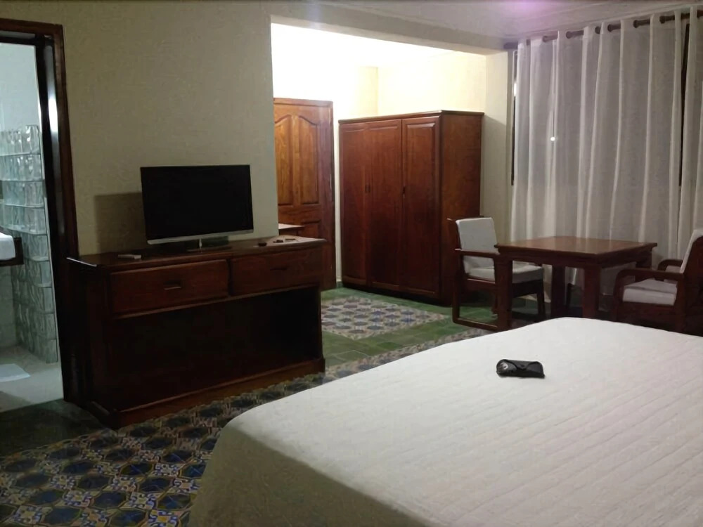 Hotel La Cretonne