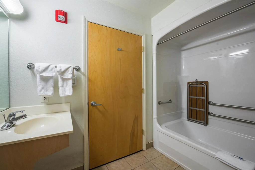 Baymont by Wyndham Athens, TN