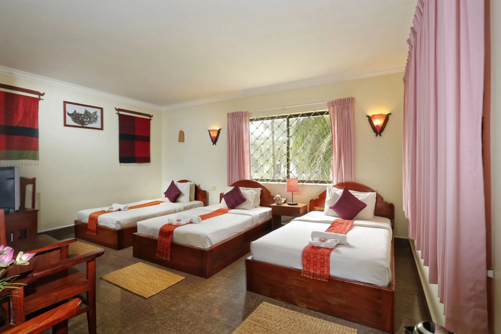 Golden Mango Inn