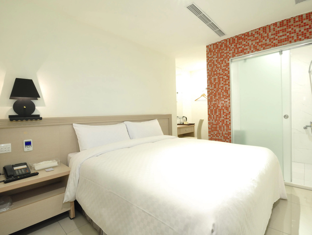 Bravo Hotel