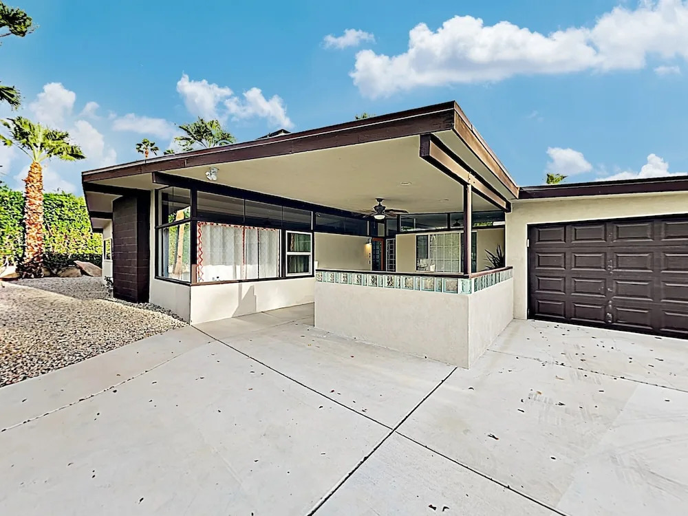New Listing! Deepwell Oasis W/ Pool & Hot Tub 3 Bedroom Home