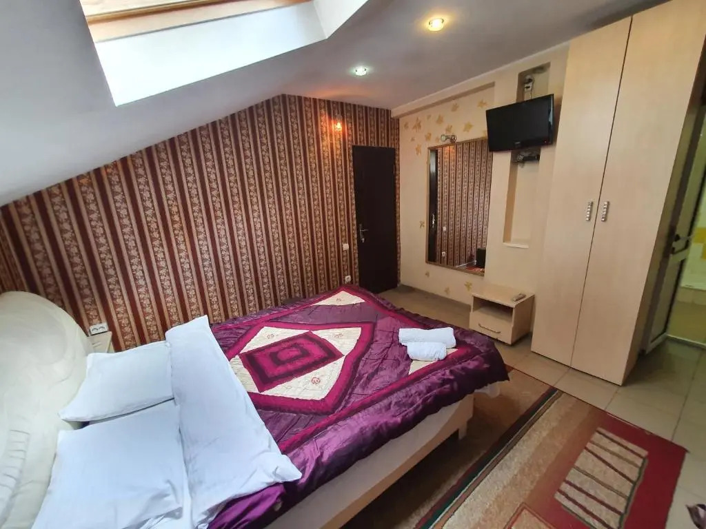 Apartment Studio on Bucuresti 9/1