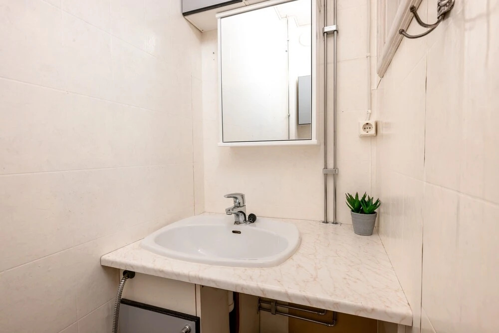 2ndhomes Bright 125m2 4BR Center Apt