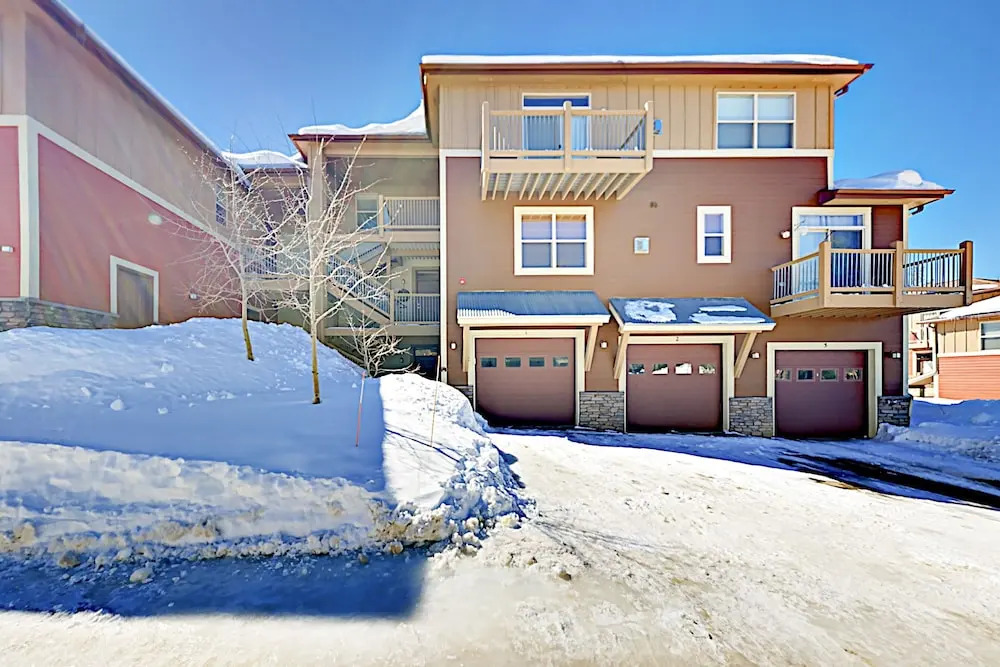 145 Unit 1 Fraser - 3 Br Condo