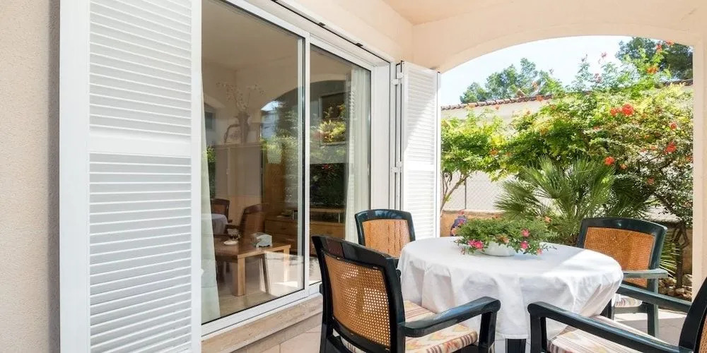 E186 Tamarells by Mallorca Villa Selection