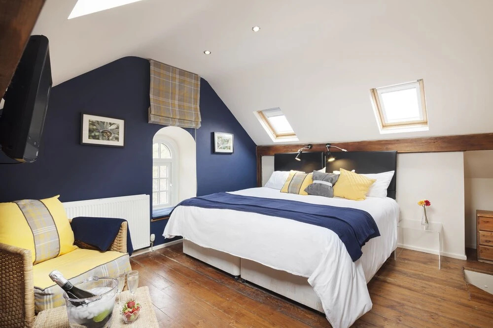 Brookside Villa B&B