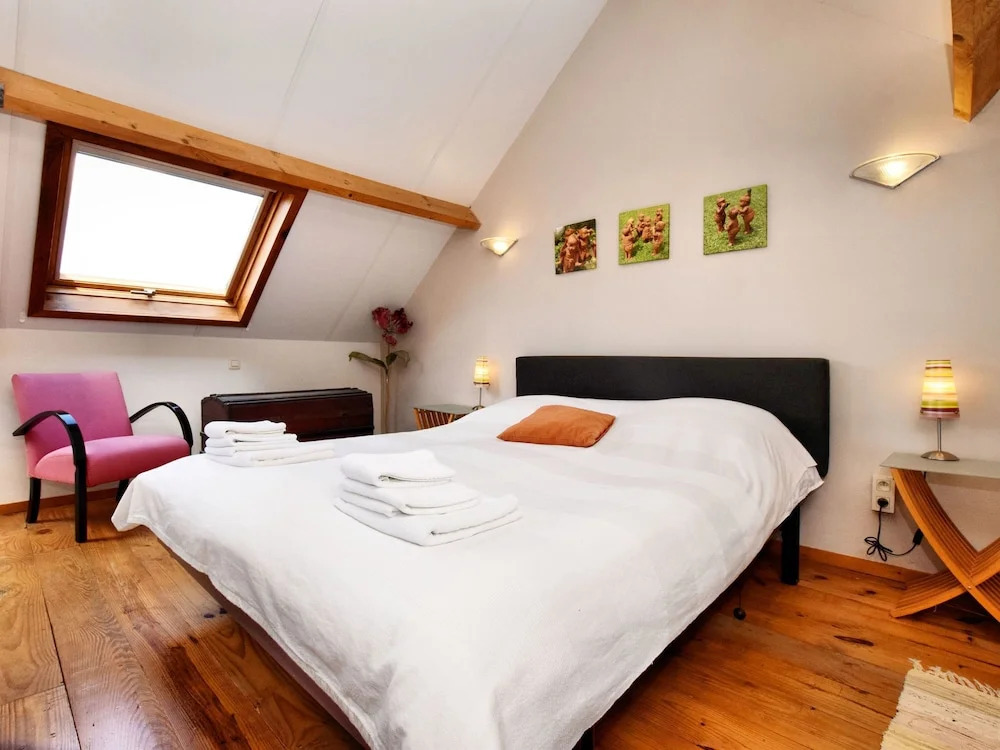 A Beautifully Furnished, Traditional Holiday Home