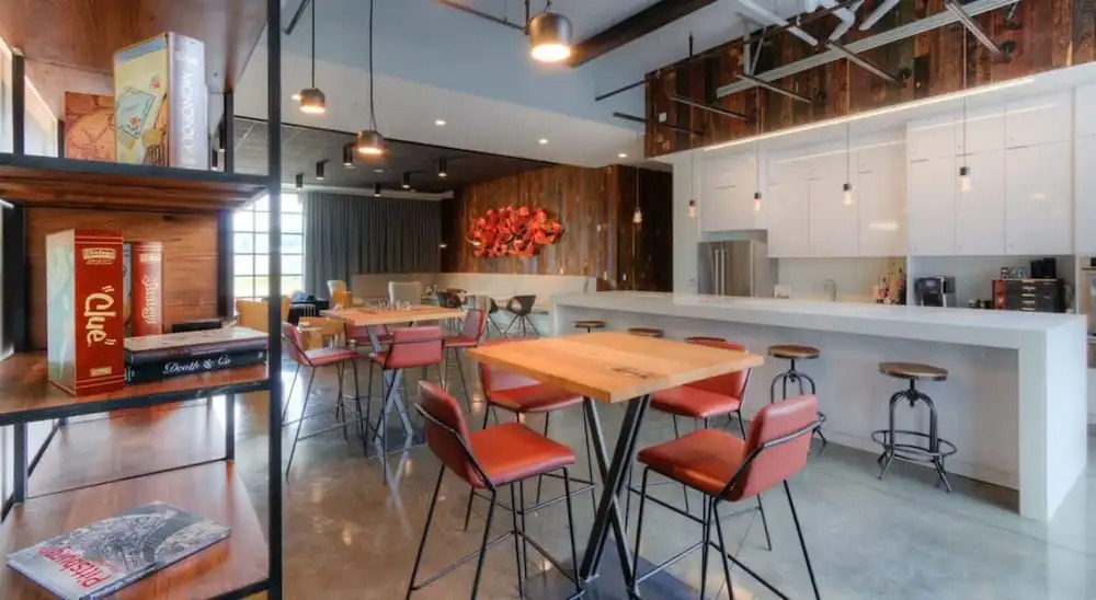 Cozysuites Modern 1BR Lawrenceville