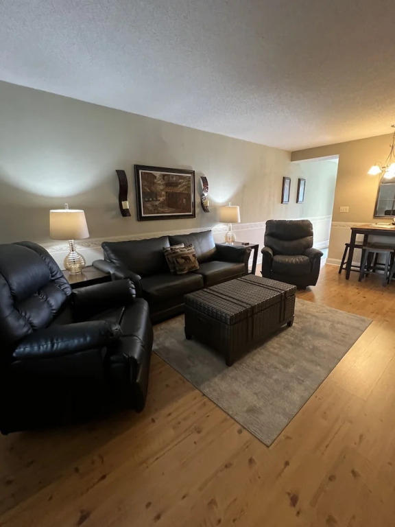 Riverside 605 2bd Condo With Mountains View Private Balcony 2 Bedroom Home by RedAwning