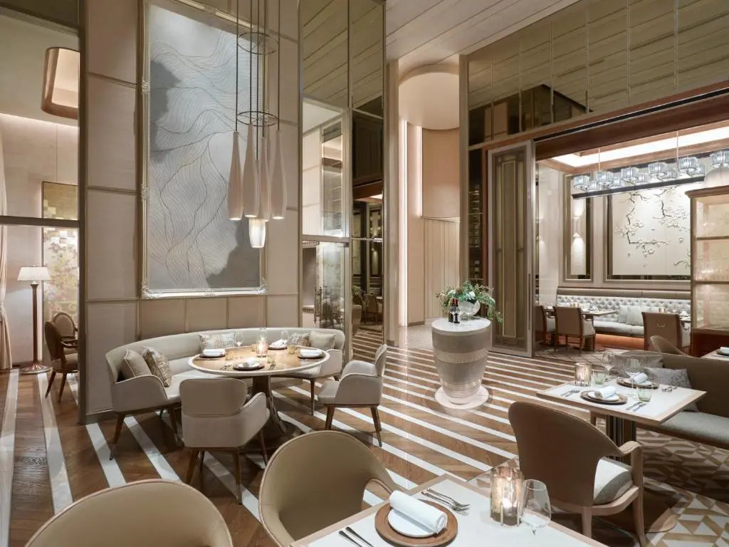 Four Seasons Hotel Tokyo at Otemachi