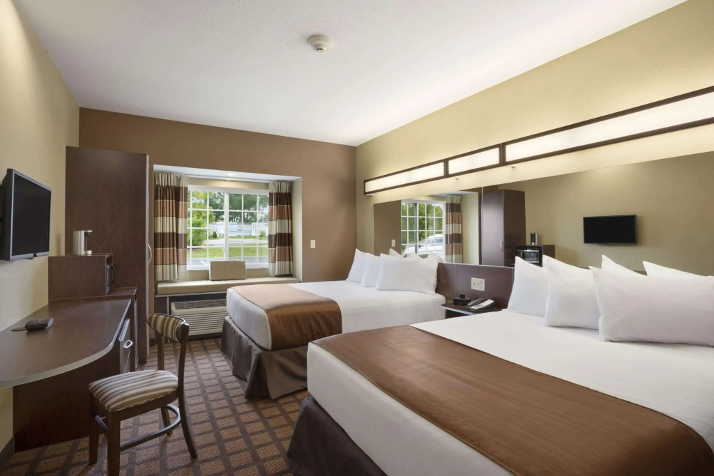Microtel Inn and Suites Carrollton