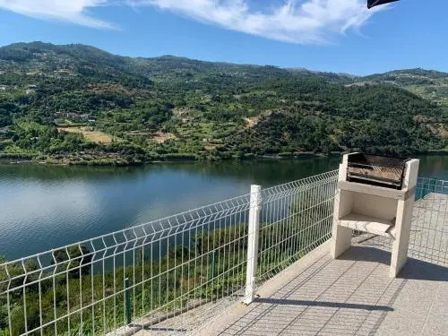 Douro Nest Houses