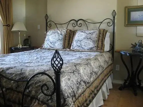 Royal Roads Oceanfront Vacation Rental