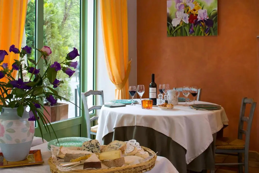 Logis Hôtel Restaurant Le Mont Aigoual