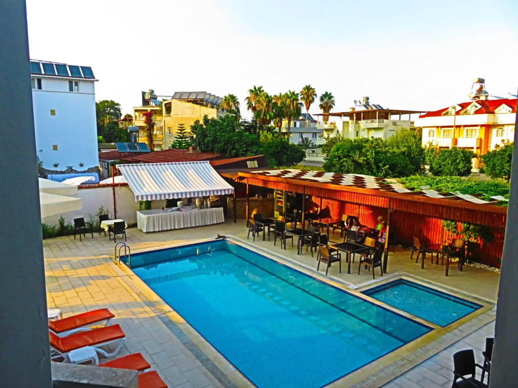 Parus Hotel