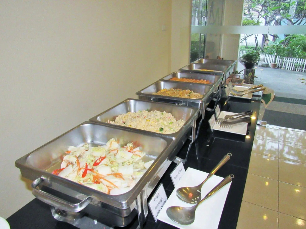 JL Bangkok Hotel