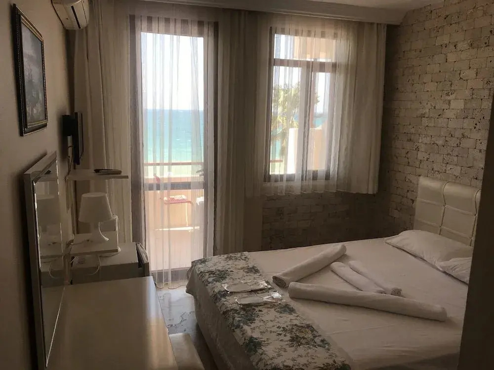 Ciflikkoy Golden Butik Otel