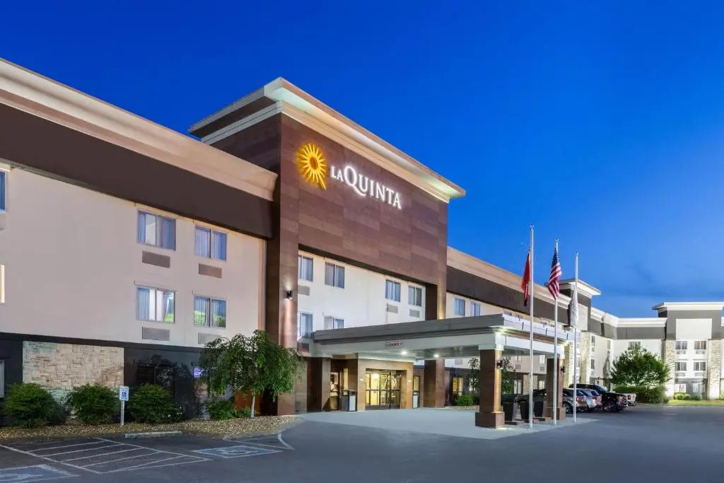Holiday Inn Express & Suites Goodlettsville N - Nashville by IHG