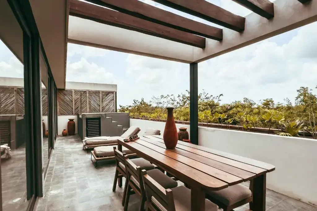 Exclusive Penthouse l Private roof top with pool