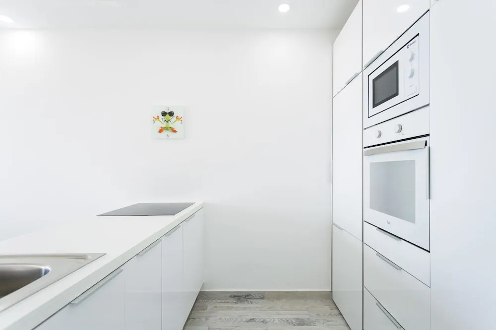 906. Luxury Paraiso Apartment with Sea View