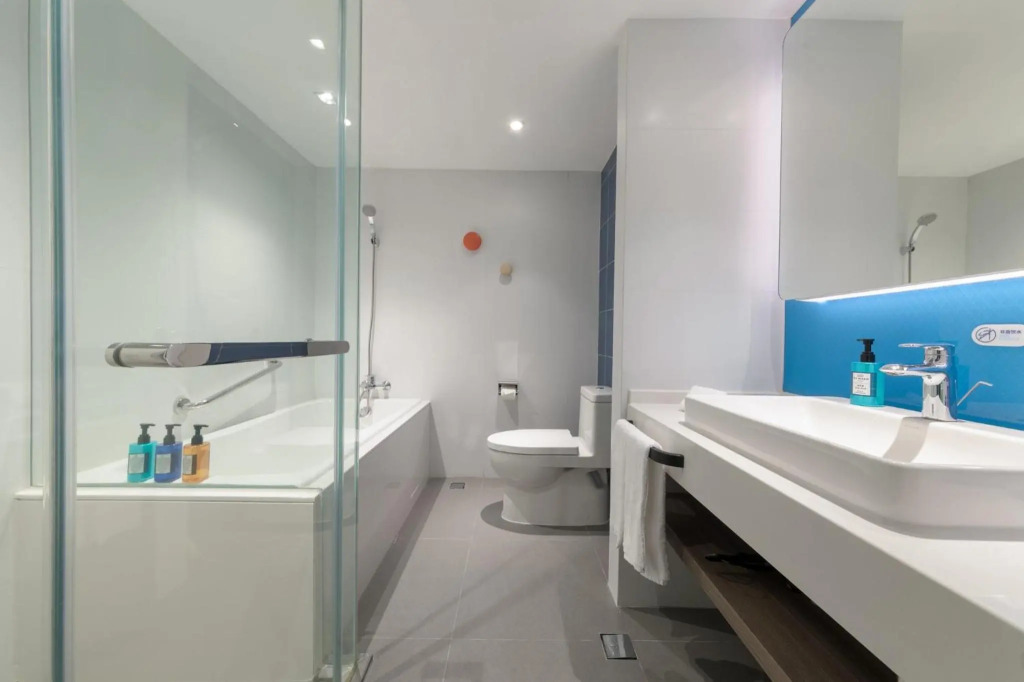 Holiday Inn Express Beijing Shijingshan Lakeview by IHG