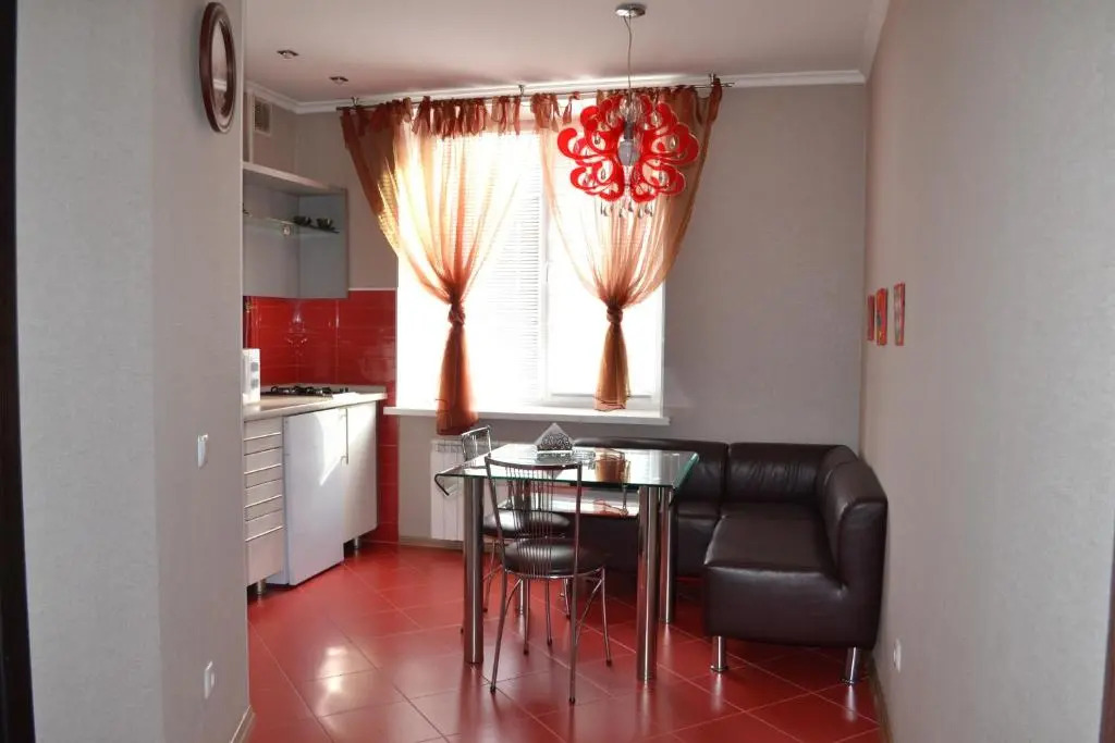 Apartments on Negruzzi 6/2