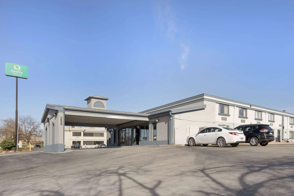 Quality Inn & Suites Bloomington University Area