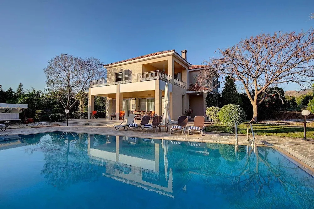 Niki Villa