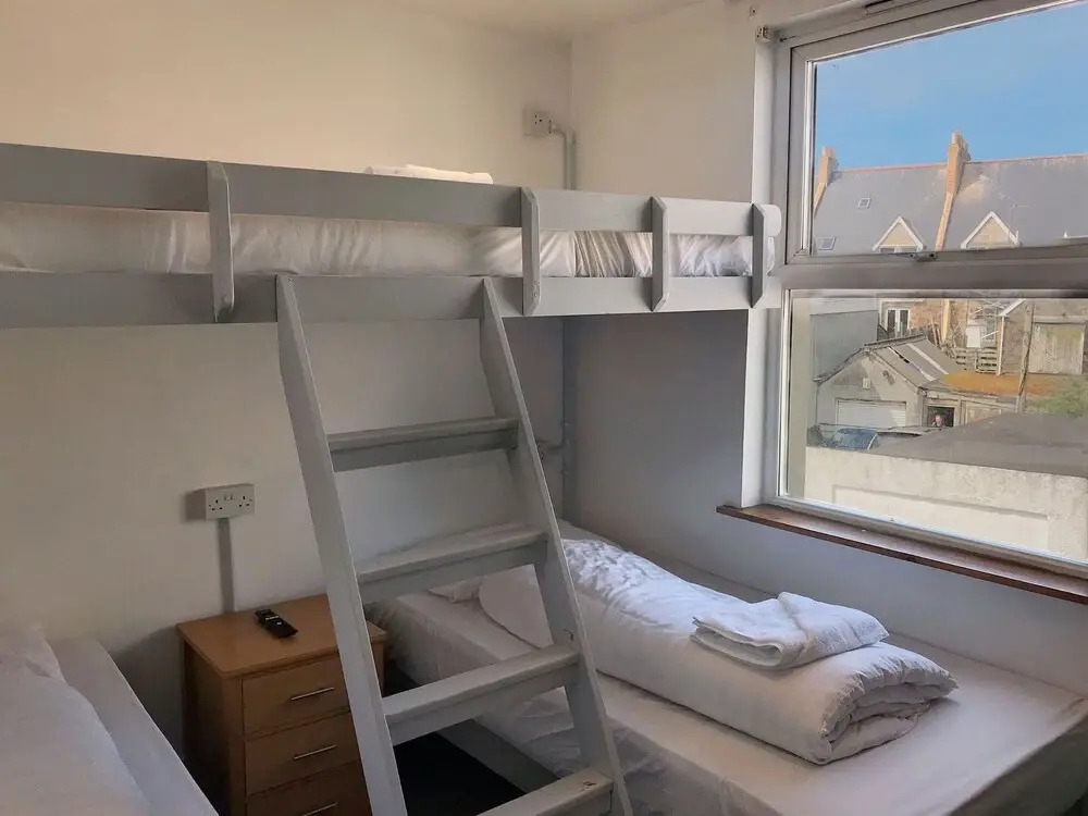 Reef Surf Lodge
