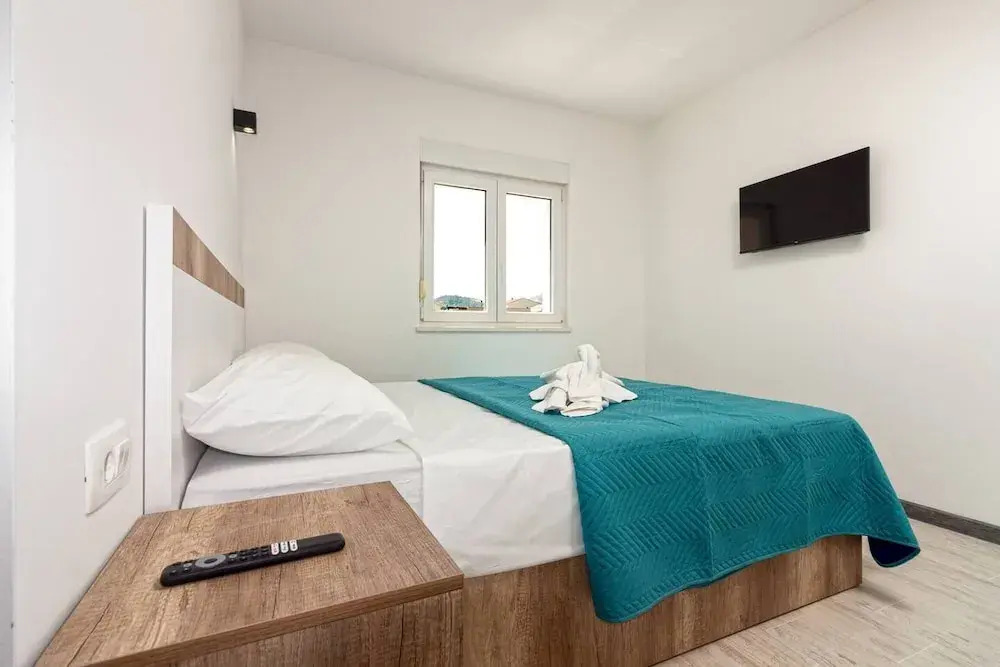 Modern Apartments With Private Balcony Kaštel Novi