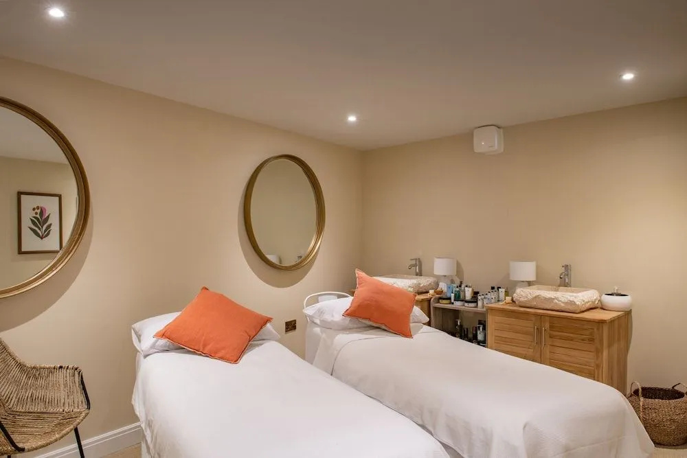 Harbour Beach Club, Hotel & Spa
