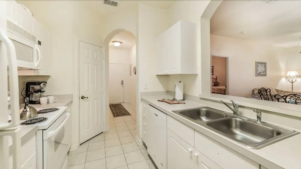 2304 Silver Palm Drive #105