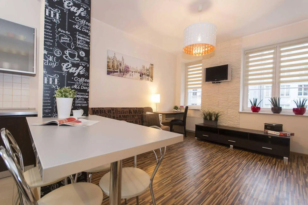 Apartament White Lions