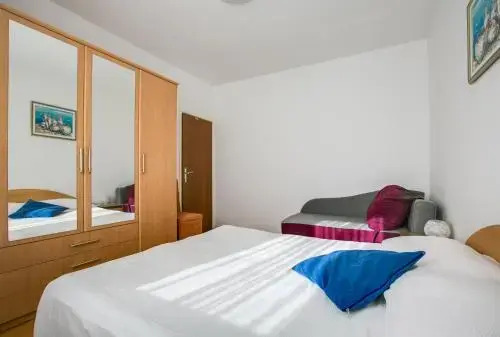 Apartment Petra Pekica