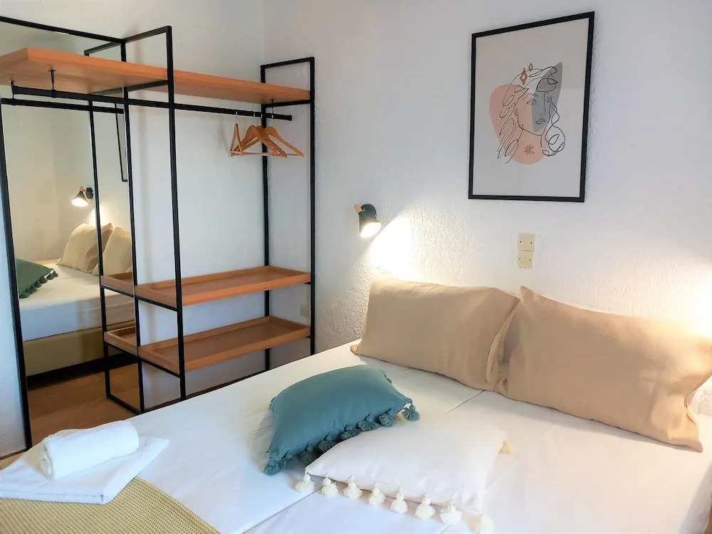 Dimitra Apartments