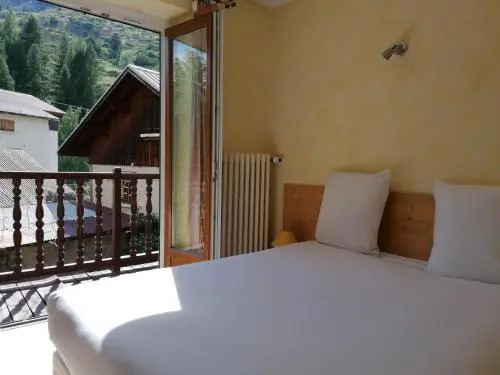Hotel 16 - 150